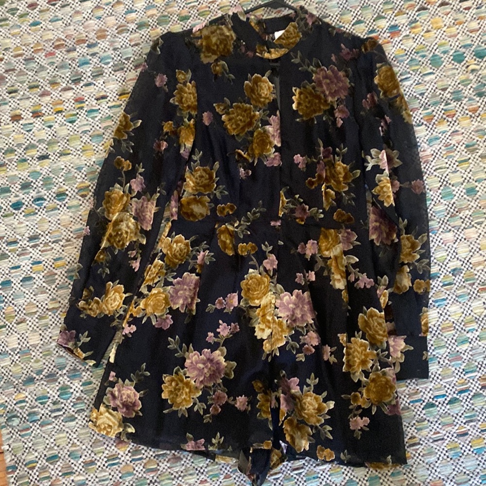 ASTR romper size M